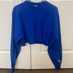 Champion reverse weave cropped sweatshirt royal blue size medium